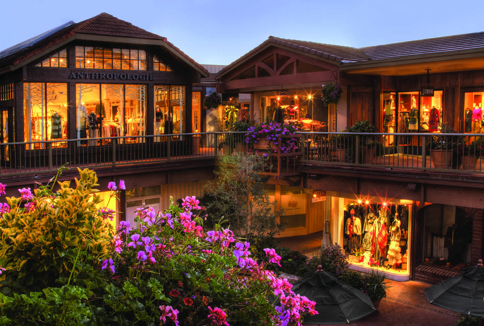 10 Shops and Dining Experiences You Won’t Find Anywhere but in Carmel Plaza